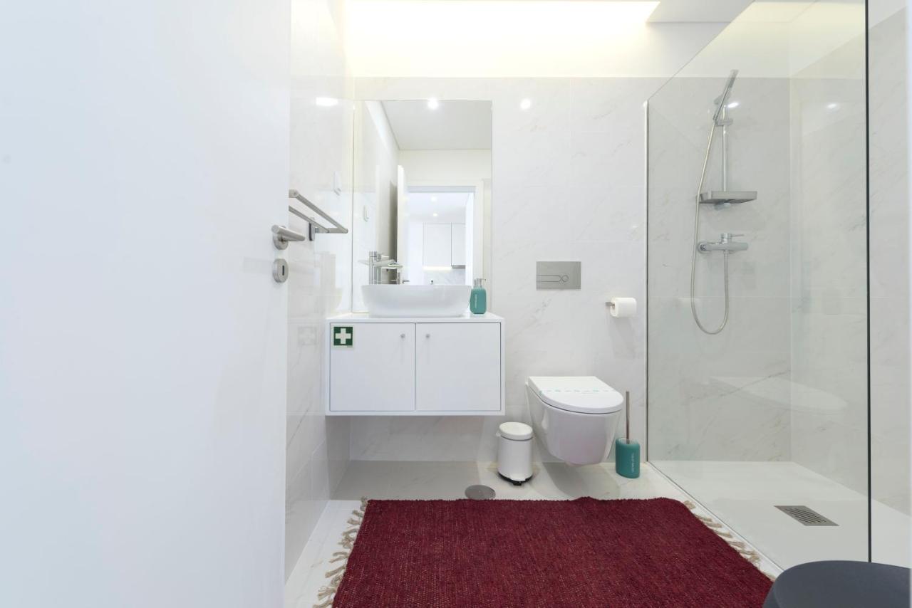 Lovelystay - Central Flat W/ Ac & Balcony Porto Dış mekan fotoğraf