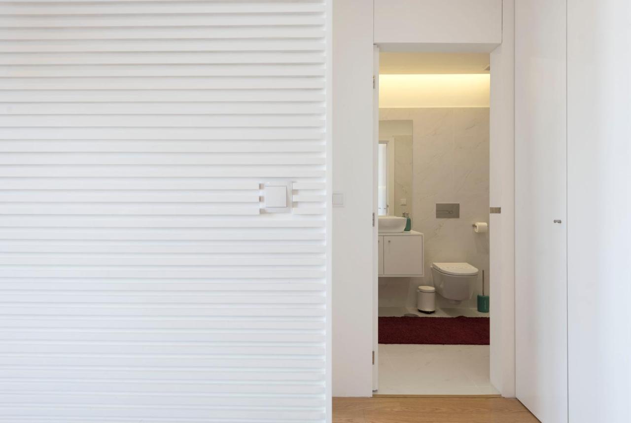 Lovelystay - Central Flat W/ Ac & Balcony Porto Dış mekan fotoğraf