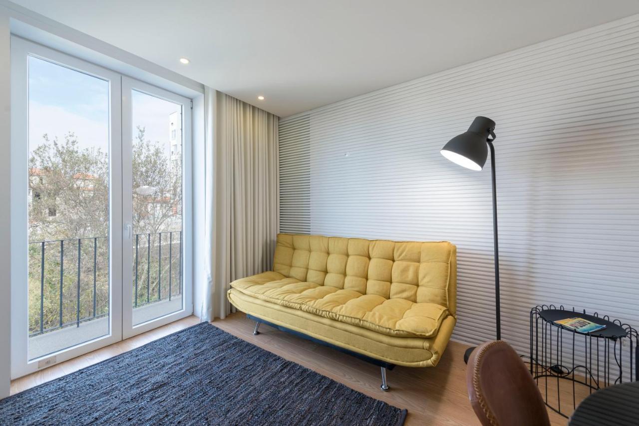 Lovelystay - Central Flat W/ Ac & Balcony Porto Dış mekan fotoğraf